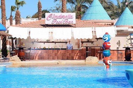 Egypt Hurghada Beach Albatros Resort 10 dňový pobyt Ultra All inclusive Letecky Letisko: Praha April 2026 (13/04/26-22/04/26)