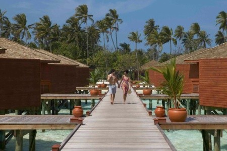 Maldivy Severný Atol Male Meeru Island 7 dňový pobyt All Inclusive Letecky Letisko: Praha September 2026 (25/09/26- 1/10/26)