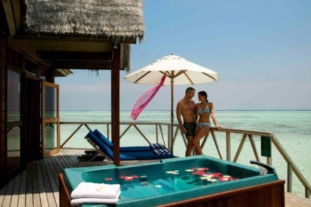 Maldivy Severný Atol Male Meeru Island 7 dňový pobyt All Inclusive Letecky Letisko: Praha September 2026 (25/09/26- 1/10/26)