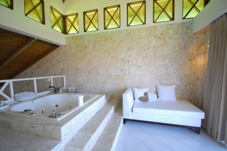 Caribe Deluxe Princess - 11