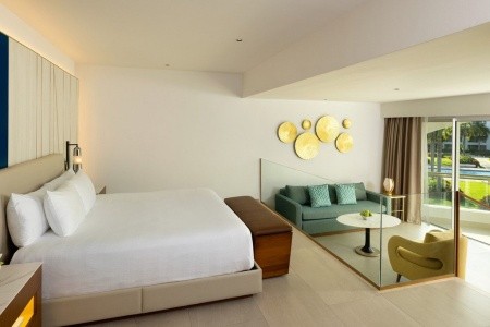 Hard Rock Hotel & Casino - 11