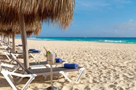 Hard Rock Hotel & Casino - 84