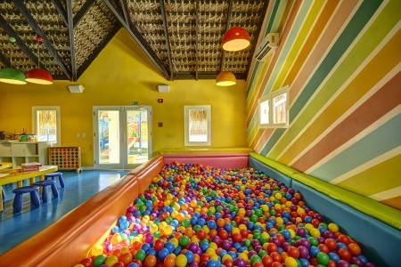 Dominikánska republika Punta Cana Royalton Splash Punta Cana 11 dňový pobyt All Inclusive Letecky Letisko: Viedeň May 2026 (28/05/26- 7/06/26)