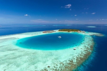 Maldivy Severný Atol Male Baros Maldives 10 dňový pobyt Polpenzia Letecky Letisko: Praha September 2026 (13/09/26-22/09/26)