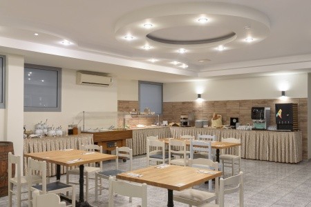 Central Hersonissos - 80