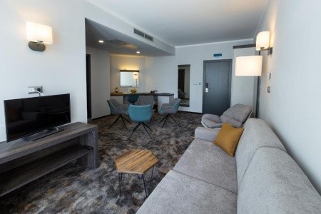 Bulharsko Slnečné Pobrežie Best Western Plus Premium Inn & Casino 8 dňový pobyt All Inclusive Letecky Letisko: Bratislava July 2026 (21/07/26-28/07/26)