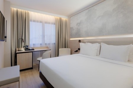 Španielsko Barcelona Vilamari 13 dňový pobyt Raňajky Letecky Letisko: Praha October 2025 (31/10/25-12/11/25)