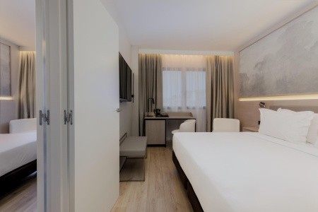 Španielsko Barcelona Vilamari 13 dňový pobyt Raňajky Letecky Letisko: Praha October 2025 (31/10/25-12/11/25)