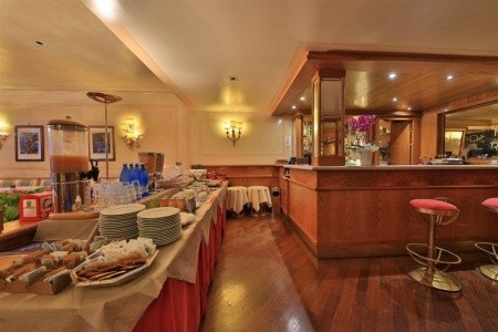 Taliansko Madonna di Campiglio / Pinzolo Rezidence Posta 7 dňový pobyt Polpenzia Vlastná March 2026 (11/03/26-17/03/26)