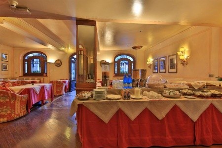 Taliansko Madonna di Campiglio / Pinzolo Rezidence Posta 7 dňový pobyt Polpenzia Vlastná March 2026 (11/03/26-17/03/26)