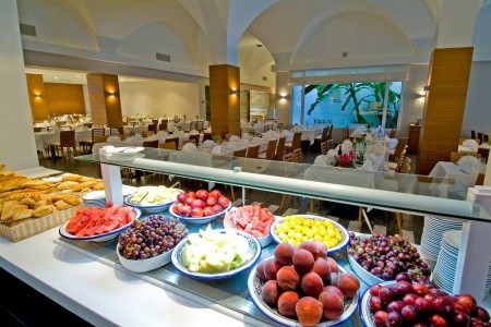 The Orangers Beach Resort & Bungalows - 13