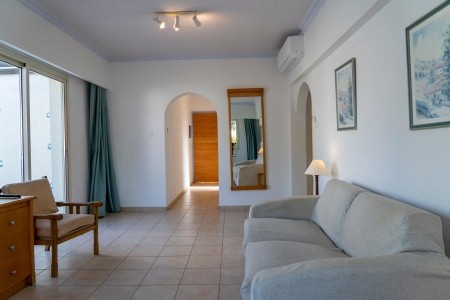 Paphos Gardens Holiday Resort - 51