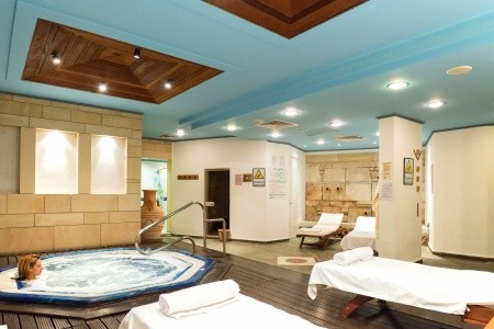 Paphos Gardens Holiday Resort - 52