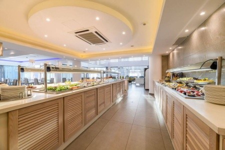 Tasia Maris Sands - 10