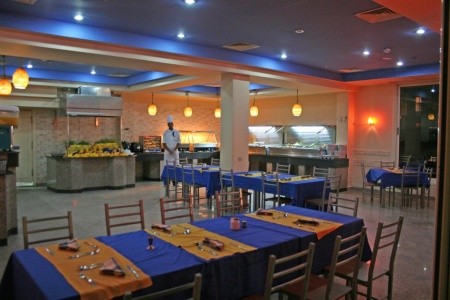 King Tut Aqua Park Beach Resort - 11