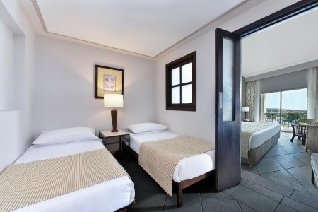 Jaz Mirabel Park - 24