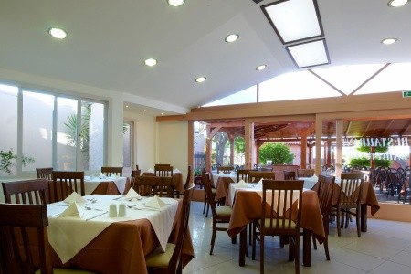 Katrin Hotel & Bungalovy - 24