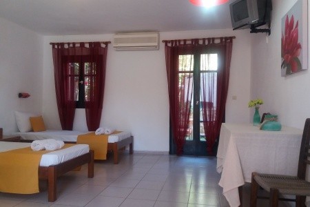 Grécko Kréta Kri Kri Village 10 dňový pobyt Raňajky Letecky Letisko: Praha July 2026 (20/07/26-29/07/26)