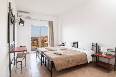 Chrissy's Paradise - 43