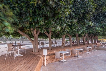 Chrissy's Paradise - 48