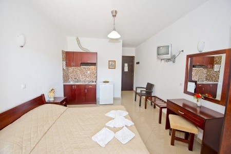 Medusa (Kriopigi) - 12