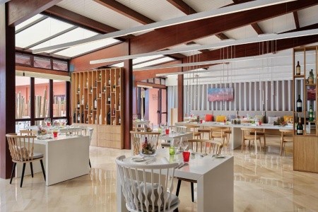 Kanárske ostrovy Tenerife Melia Jardines Del Teide 13 dňový pobyt All Inclusive Letecky Letisko: Budapešť April 2026 (20/04/26- 2/05/26)