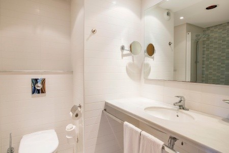 Španielsko Mallorca Hipotels Bahía Grande 9 dňový pobyt Raňajky Letecky Letisko: Viedeň April 2026 (25/04/26- 3/05/26)