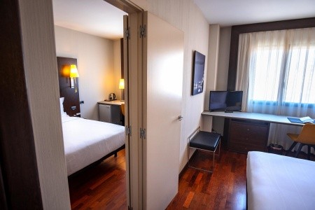 Španielsko Barcelona Vilamari 13 dňový pobyt Raňajky Letecky Letisko: Praha October 2025 (31/10/25-12/11/25)