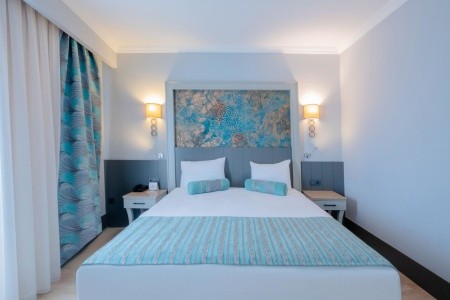 Side Crown Palace - 70