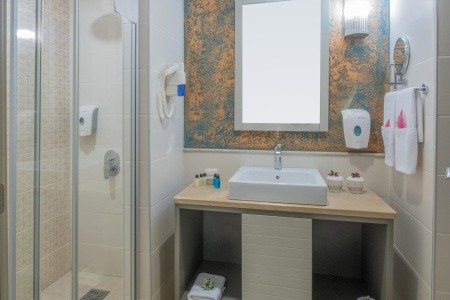 Side Crown Palace - 75