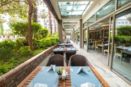 Side Crown Palace - 94