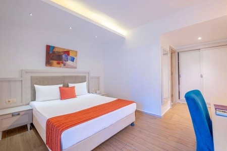 Queen's Park Resort Goynuk - 67