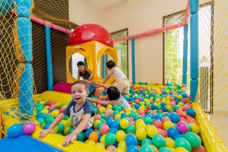 Thajsko Phuket The Vijitt Resort Phuket 12 dňový pobyt Raňajky Letecky Letisko: Praha May 2026 ( 9/05/26-20/05/26)