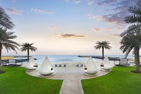 Bahi Ajman Palace Hotel