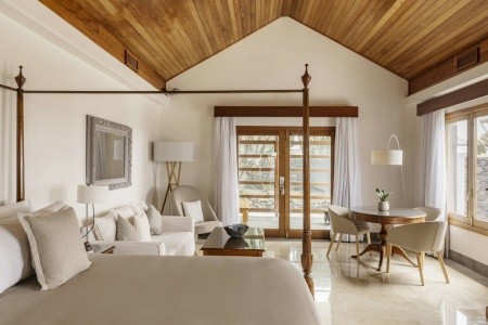 Kanárske ostrovy Lanzarote Paradisus By Meliá Salinas Lanzarote 8 dňový pobyt All Inclusive Letecky Letisko: Bratislava March 2026 (14/03/26-21/03/26)