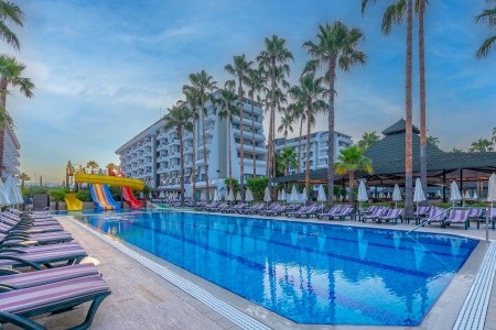 Turecko Turecká riviéra Meryan 11 dňový pobyt Ultra All inclusive Letecky Letisko: Praha July 2026 (25/07/26- 4/08/26)