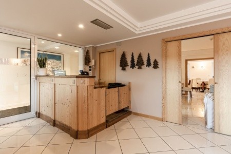 Hotel & Garni Meledrio - 38