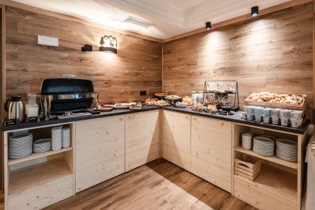 Hotel & Garni Meledrio - 43