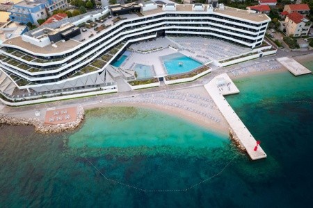 Grand Hotel View - 2