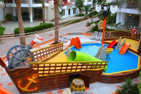 Minamark Beach Resort - 10