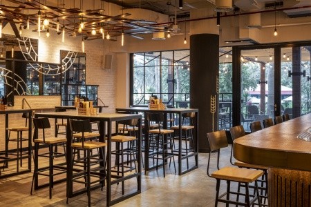 Spojené arabské emiráty Dubaj Sheraton Jumeirah Beach Resort & Towers 10 dňový pobyt Plná penzia Letecky Letisko: Praha March 2026 (21/03/26-30/03/26)