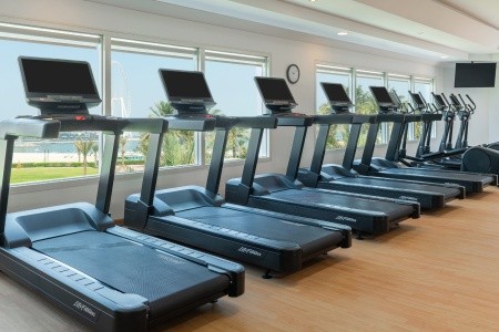 Spojené arabské emiráty Dubaj Sheraton Jumeirah Beach Resort & Towers 10 dňový pobyt Plná penzia Letecky Letisko: Praha March 2026 (21/03/26-30/03/26)