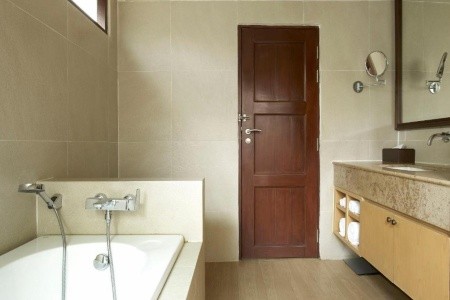 Thajsko Pattaya Sea Sand Sun Resort & Villas 13 dňový pobyt Polpenzia Letecky Letisko: Praha December 2025 (19/12/25-31/12/26)