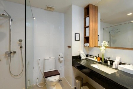 Thajsko Phuket Sunwing Kamala Beach 12 dňový pobyt Plná penzia Letecky Letisko: Viedeň November 2025 (26/11/25- 7/12/25)