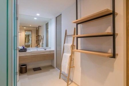 Thajsko Krabi Centara Ao Nang Beach Resort & Spa 13 dňový pobyt Polpenzia Letecky Letisko: Praha May 2026 (17/05/26-29/05/26)