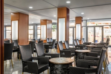 Španielsko Costa de Almeria Fenix Family 8 dňový pobyt Polpenzia Letecky Letisko: Praha August 2025 (23/08/25-30/08/25)