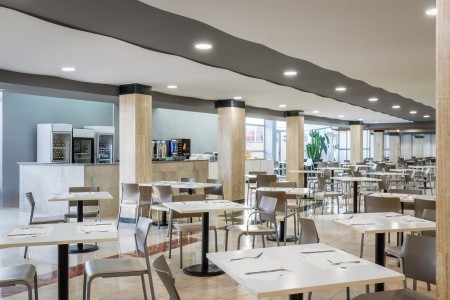 Španielsko Costa de Almeria Fenix Family 8 dňový pobyt Polpenzia Letecky Letisko: Praha August 2025 (23/08/25-30/08/25)