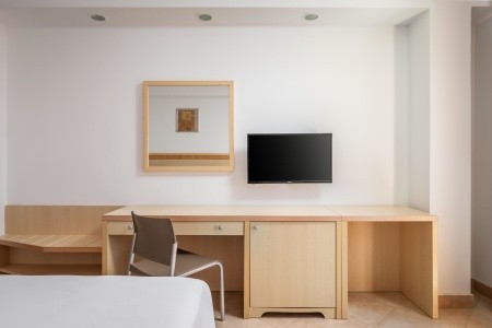 Španielsko Costa de Almeria Fenix Family 8 dňový pobyt Polpenzia Letecky Letisko: Praha August 2025 (23/08/25-30/08/25)