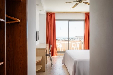 Španielsko Costa de Almeria Fenix Family 8 dňový pobyt Polpenzia Letecky Letisko: Praha August 2025 (23/08/25-30/08/25)