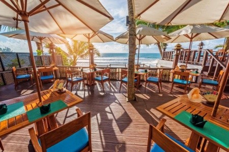 Thajsko Phuket Andaman White Beach Resort 13 dňový pobyt Raňajky Letecky Letisko: Praha July 2026 ( 4/07/26-16/07/26)